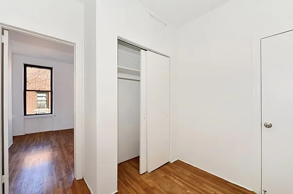 Rented by Aether Property Group | media 12