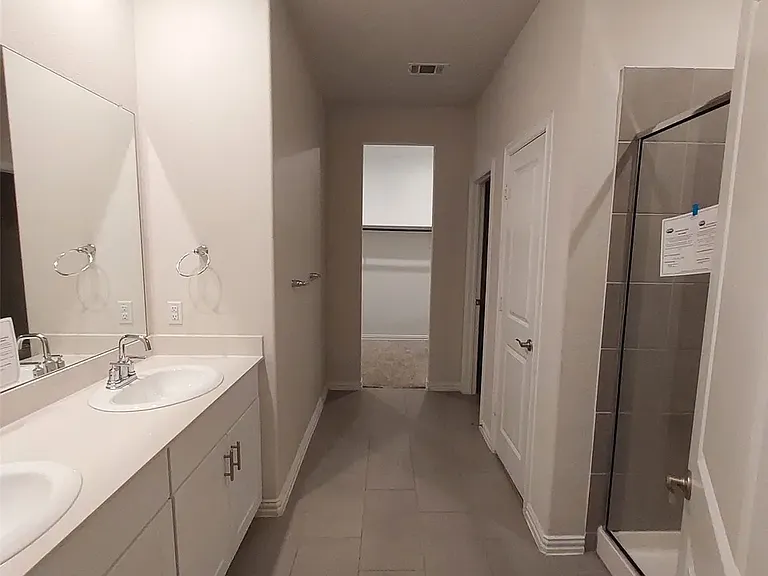 6004 Bailey Way — Photo 9