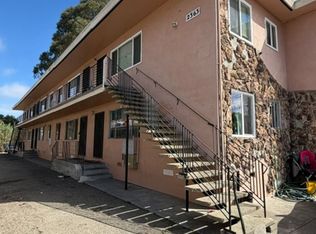2363 Humboldt Ave, Oakland, CA 94601