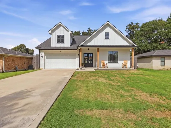 3012 Madison St, Nederland, TX 77627