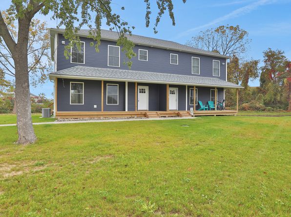 108 Clarks Ln