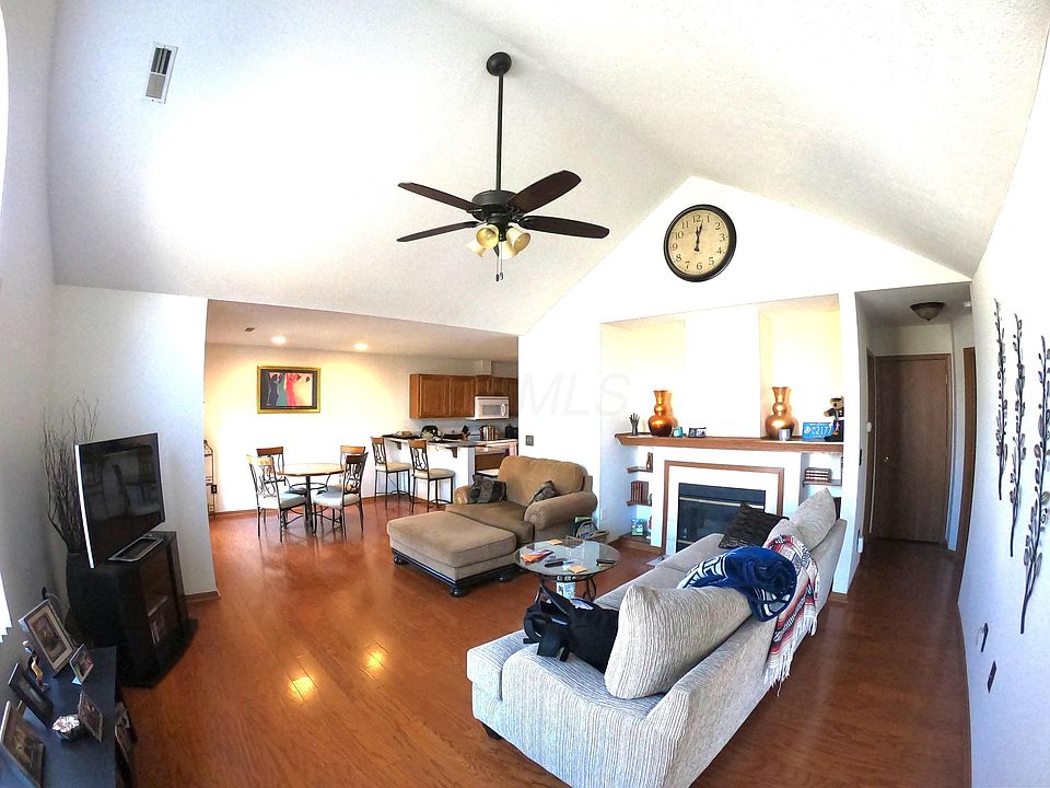 1st image of 7823 Meadowlark Ln N