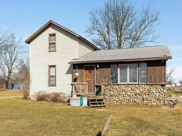 224 W Parsonage St, Hudson, IN 46747