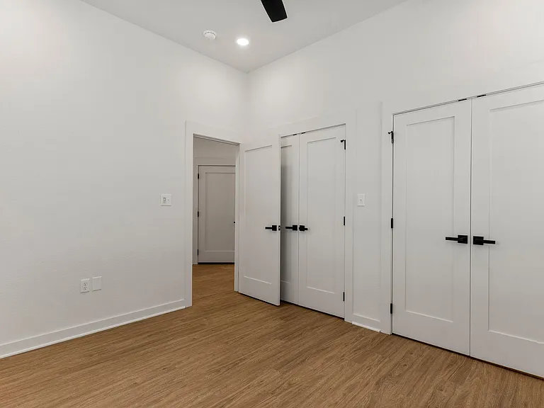Flyway Crossings — Photo 32