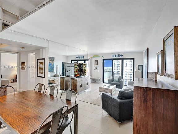 4th image of 1201 S Ocean Dr APT 1409S