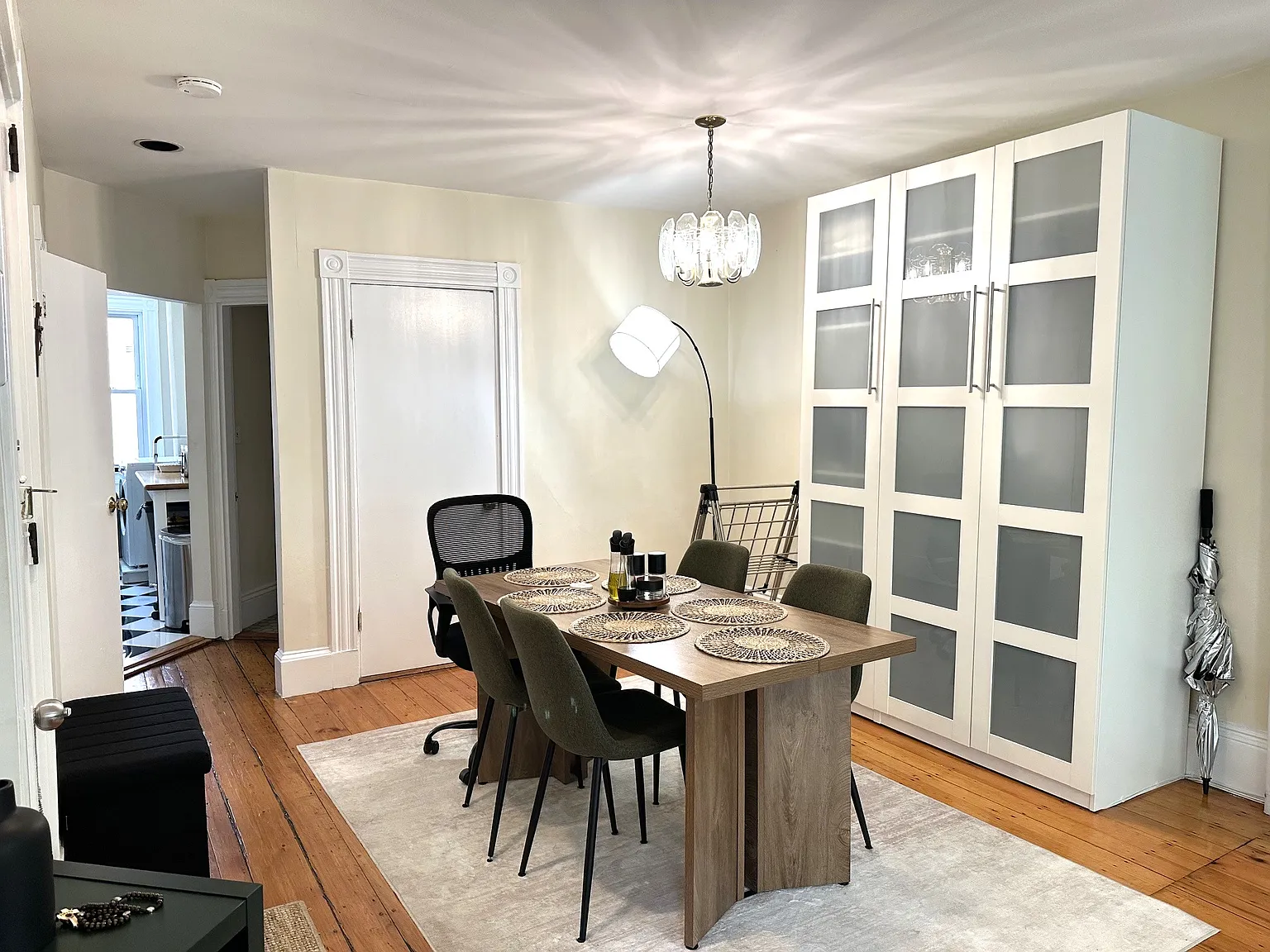 1 bed, 855 sqft, $3,795 — Photo 4
