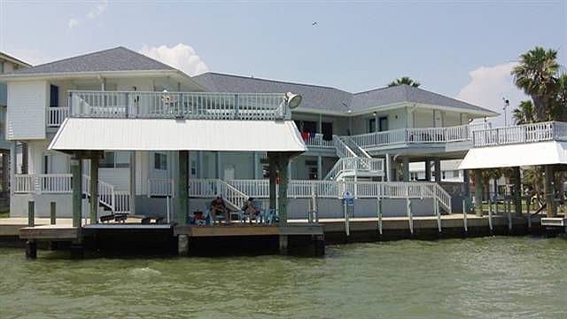 1st image of 110 Quayside Dr