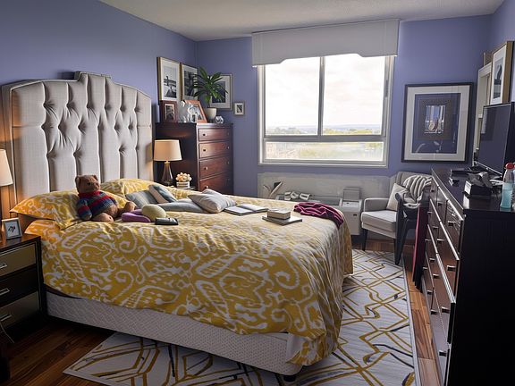 2nd image of 100 Manhattan Ave APT 1319