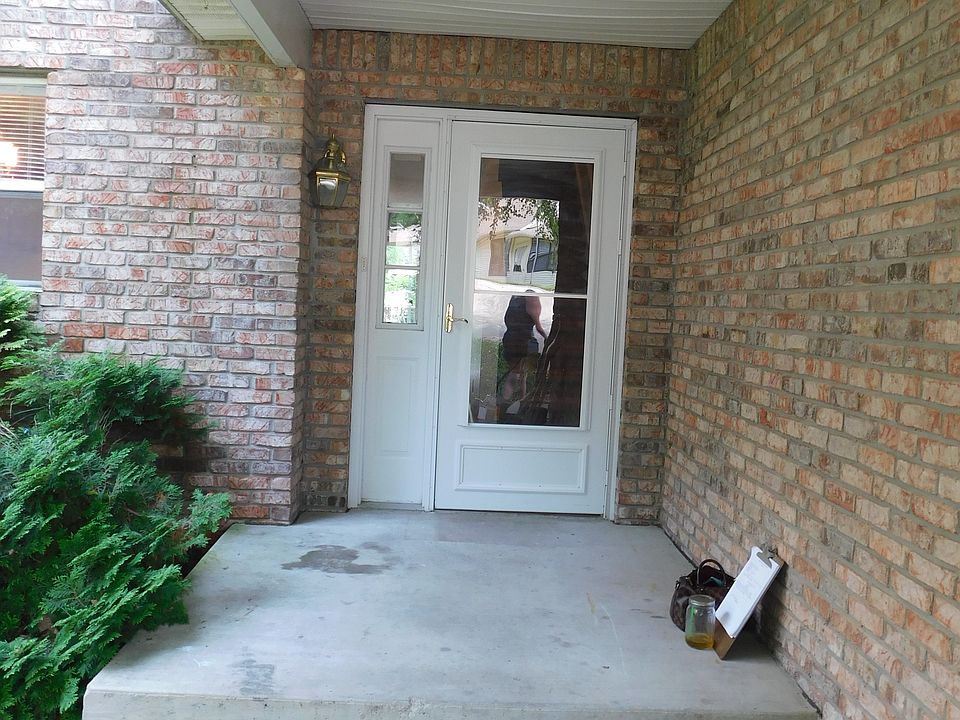1st image of 4770 N Briar Gate Dr