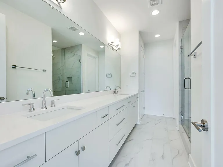 660 Hamilton Ave — Photo 24
