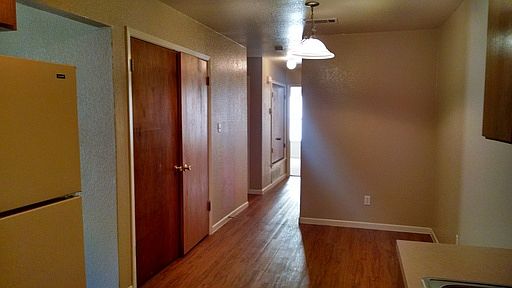 1st image of 1819 N Main St APT B