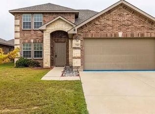 316 Chalkstone Dr, Fort Worth, TX 76131