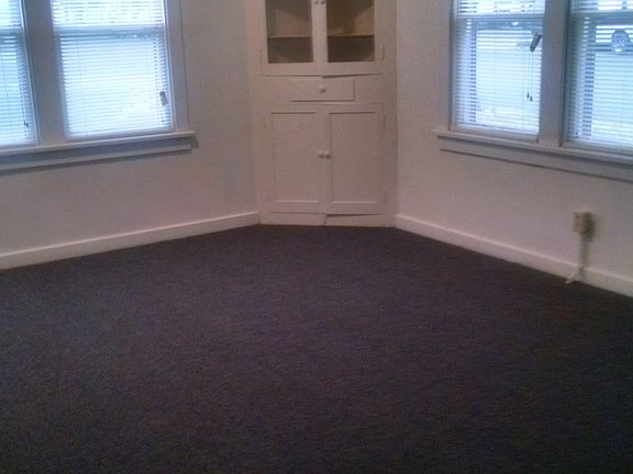 2nd image of 609 1st St W #1