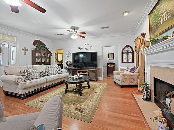 3rd image of 1509 Weeping Willow Dr