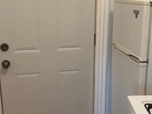 929 Arcade St Unit 1, Saint Paul, MN 55106