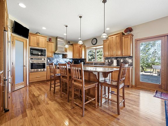 4th image of 7019 Maple Ln