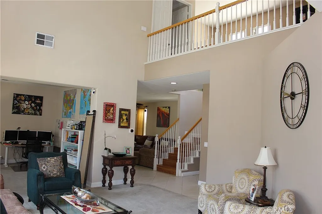 4 bed, 2980 sqft, $4,300 — Photo 4