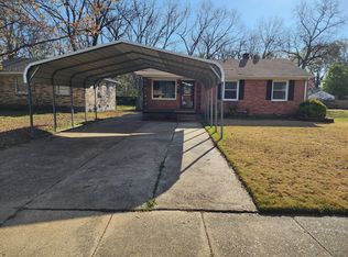 1386 Robin Hood Ln, Memphis, TN 38111