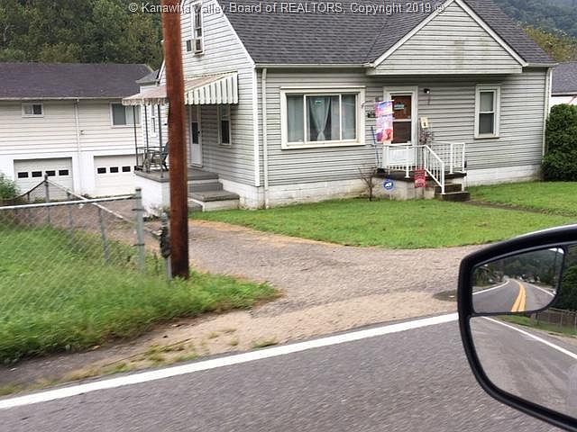 2nd image of 754 Campbells Ck Dr