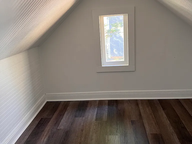 631 N Mulberry St — Photo 24