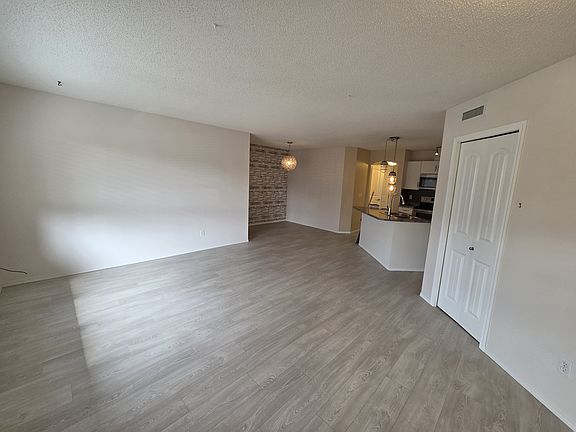 2nd image of 604 62nd St SW