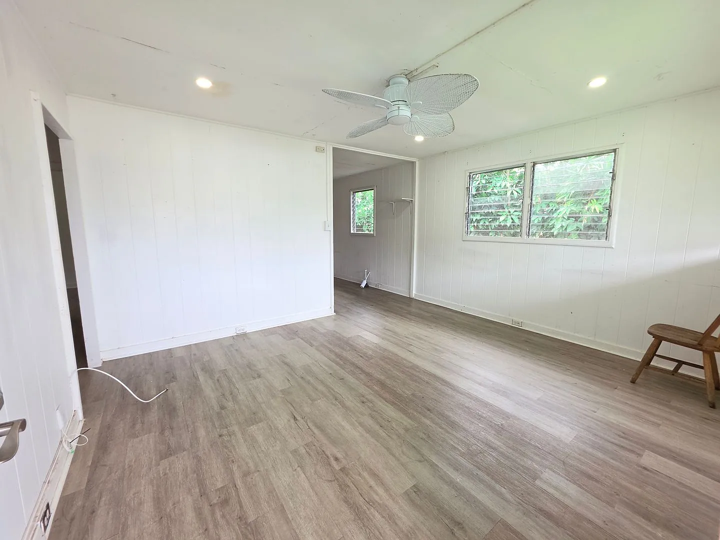 Central Hilo 3BD/1BA Home | Water, Gas & Yard Included | $1,700 — Photo 3
