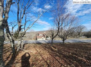 101 Larkspur Lane, Beech Mountain, NC 28604