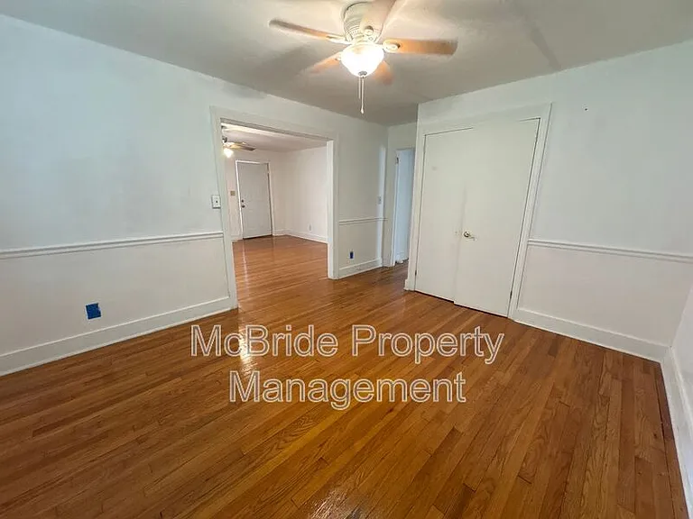 1719 Kissingbower Rd — Photo 3