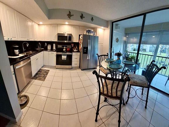 2nd image of 5220 Las Verdes Circle #218