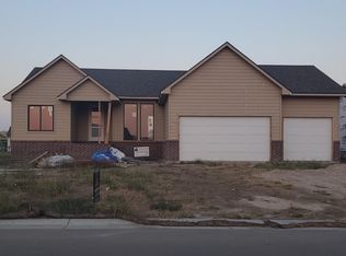 2536 N Bluestone St, Andover, KS 67002