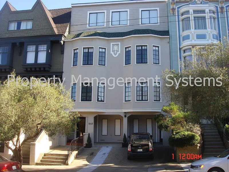 1st image of 848 Ashbury St APT 6