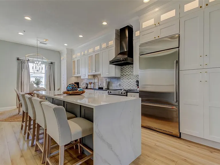 120 Brightwater Dr #5 — Photo 5
