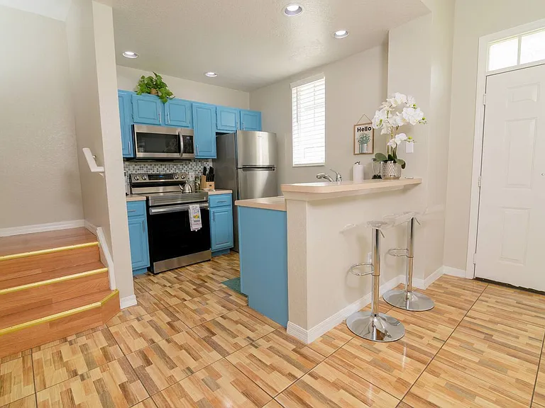 4009 Venetian Bay Dr #101 — Photo 17