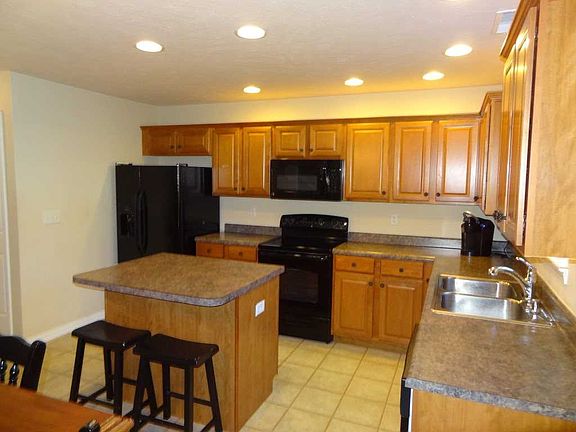 4th image of 3414 Mariner Dr