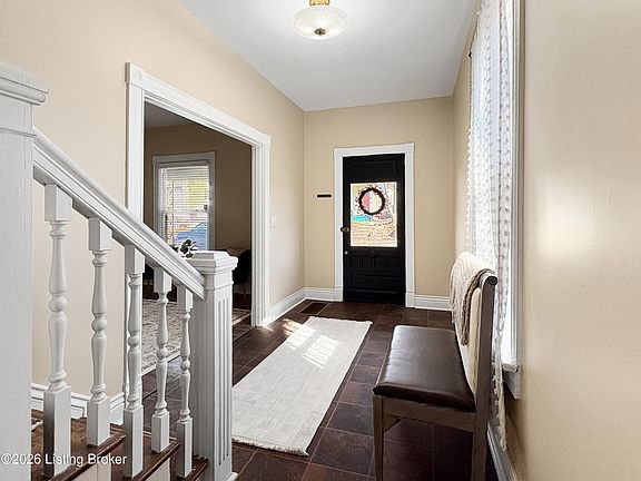 4th image of 100 N Jane St