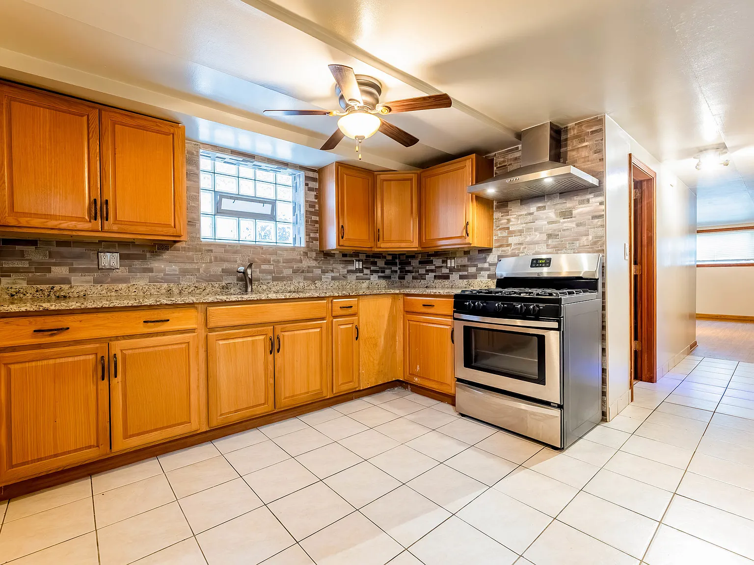 5936 S Kolin Ave — Photo 2