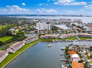 5950 Pelican Bay Plz S #PENTHOUSE 1C, Saint Petersburg, FL 33707