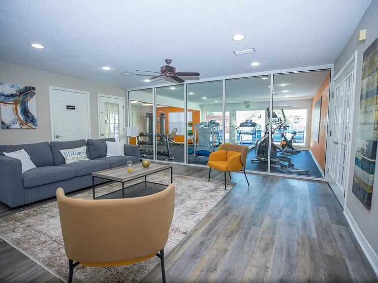 Oakview Landing Apartments — Photo 7