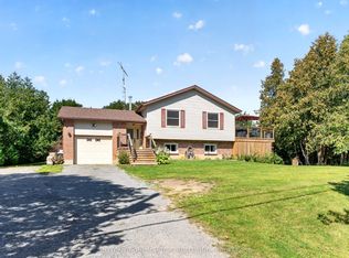 4393 Wolfe Swamp Rd, South Frontenac, ON K0H1V0