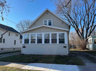 735 Oak St, Oshkosh, WI 54901