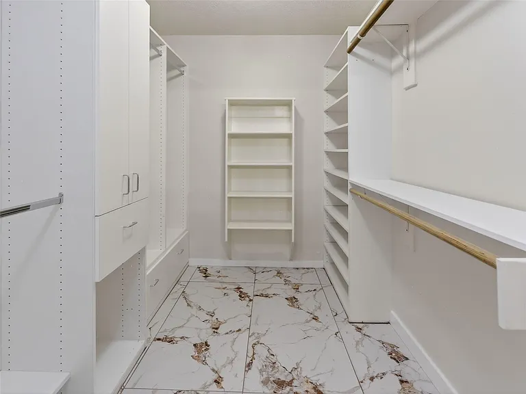 4418 W Thunderwood Cir — Photo 24