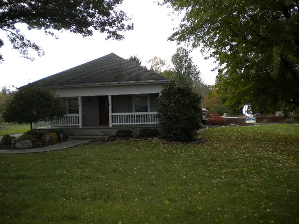 13500 Hungry Hollow Rd, Danville, IL 61834