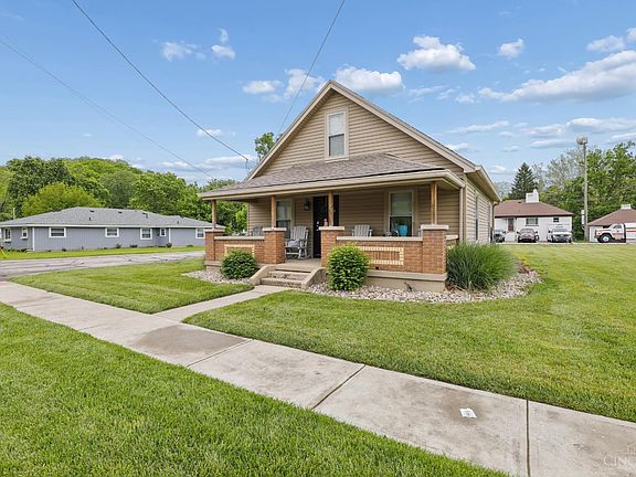 3rd image of 312 Hooven Ave