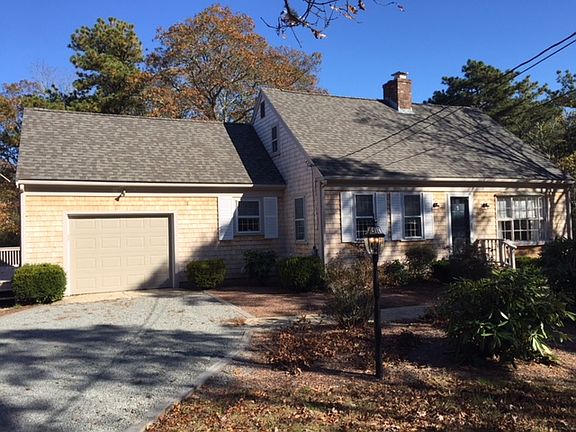 Spacious 1 Car garage