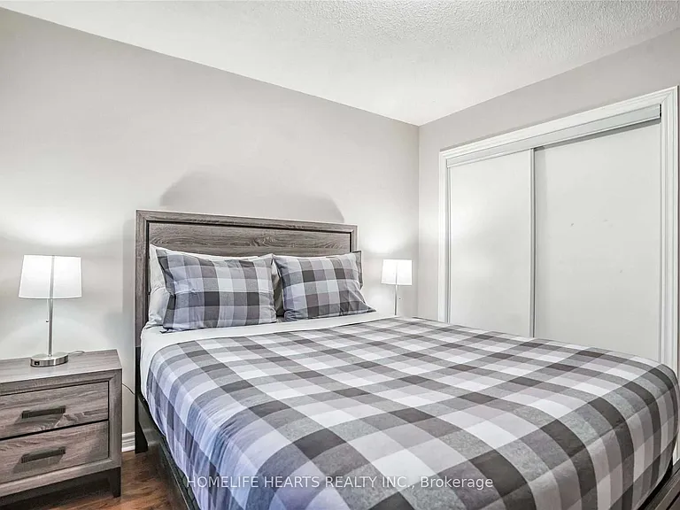 2360 Britannia Rd W #1 — Photo 30