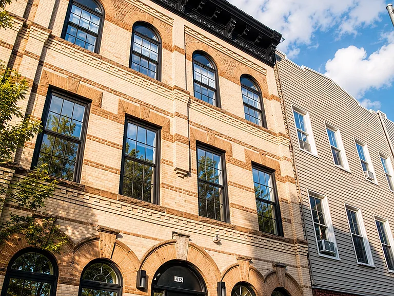 209 Irving Ave #3 — Photo 1