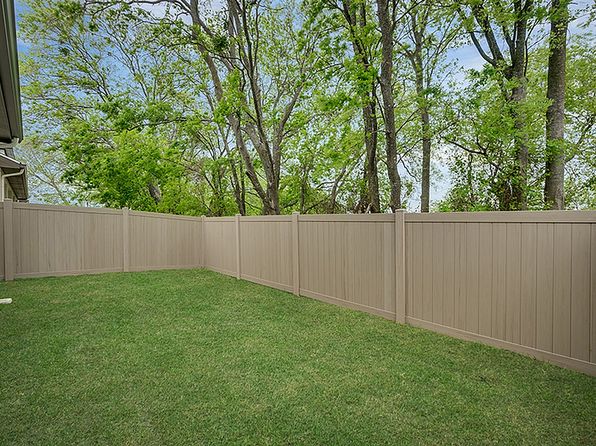 8201 Luxe Blvd #3919