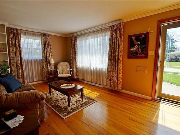 3rd image of 5468 Alomar Dr