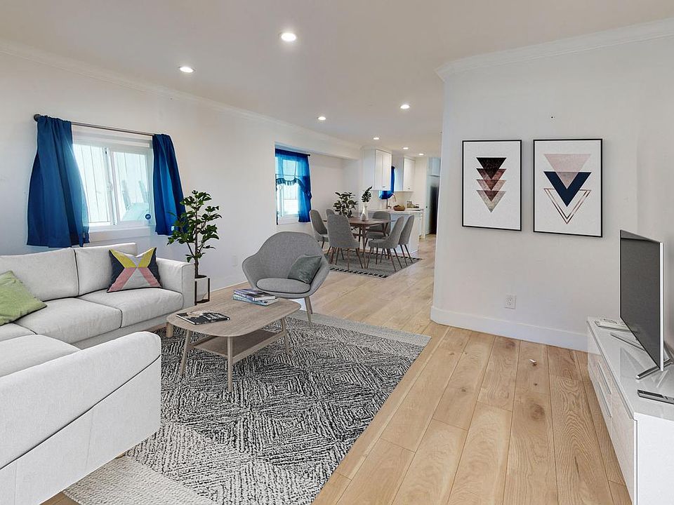 Optionally furnished common areas! Common areas can come beautifully furnished by our in-house design team for an additional fee.