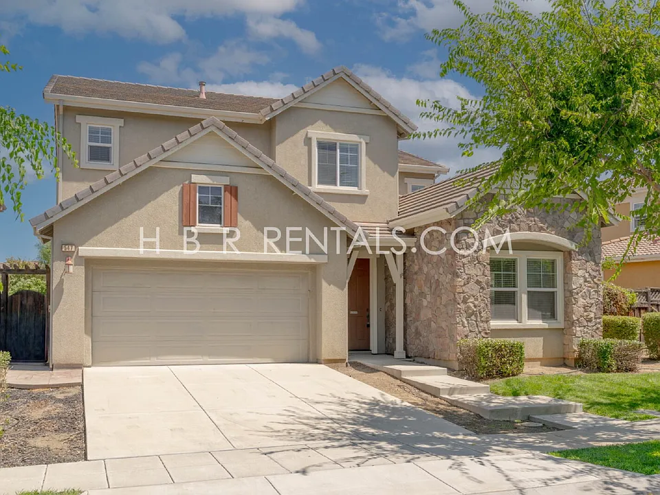 547 W Campania Way